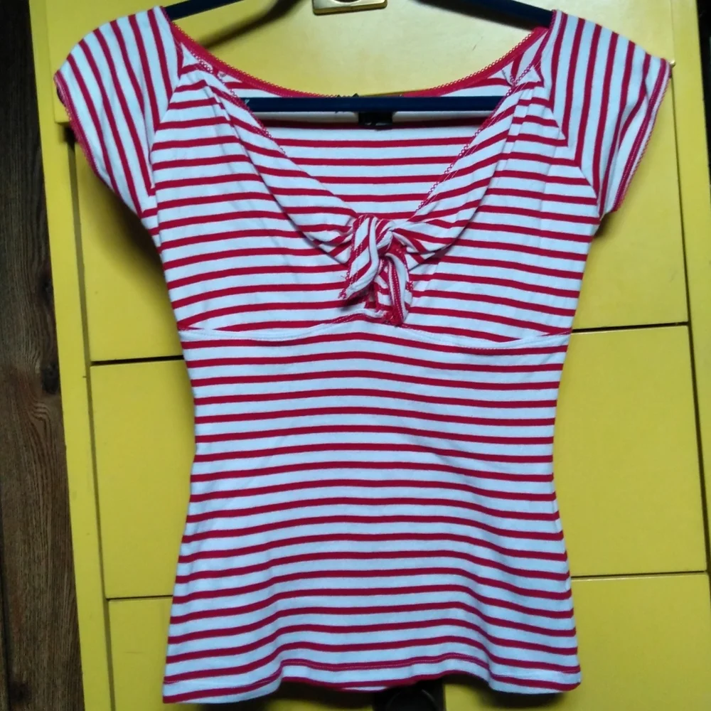Hell Bunny Red and White Striped Short Sleeve Top - Picture 1 of 5